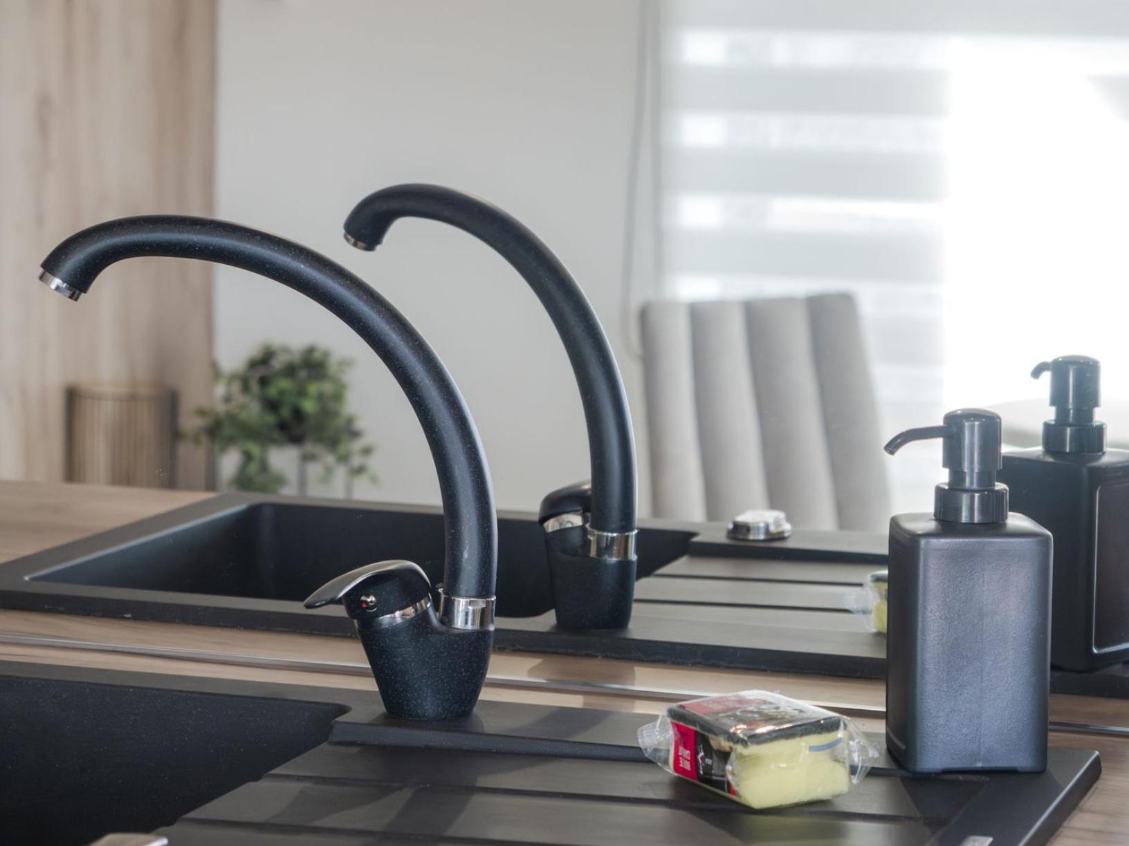 Appartamento Gavas Jacuzzi Relax Zen Cluj-Napoca Esterno foto